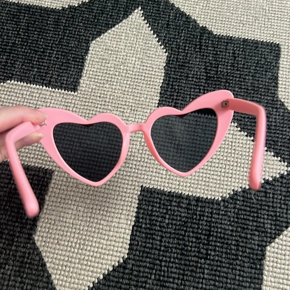 Barbie Pink Heart Shaped Cat-eye Sunglasses